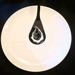 My #plateart (images 1 & 2) is inspired by #Chinese plates (images 3,4,5 from _britishmuseum) #dozfy