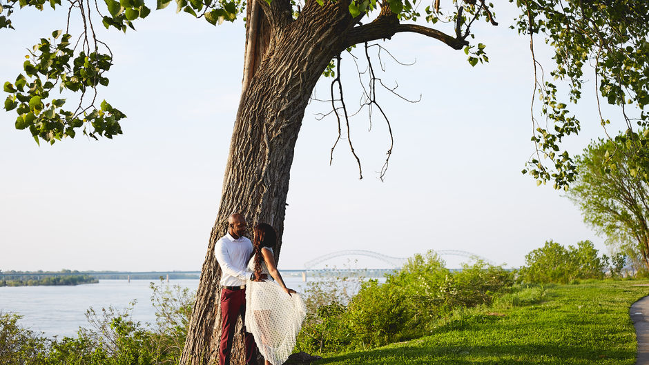 Downtown Memphis Engagement Session| Tonya & Royal| Memphis Wedding Photographer