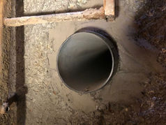 Pousse-tube battu, longueur 15 ml, diamètre 300 mm avec arrivée dans un regard existant.