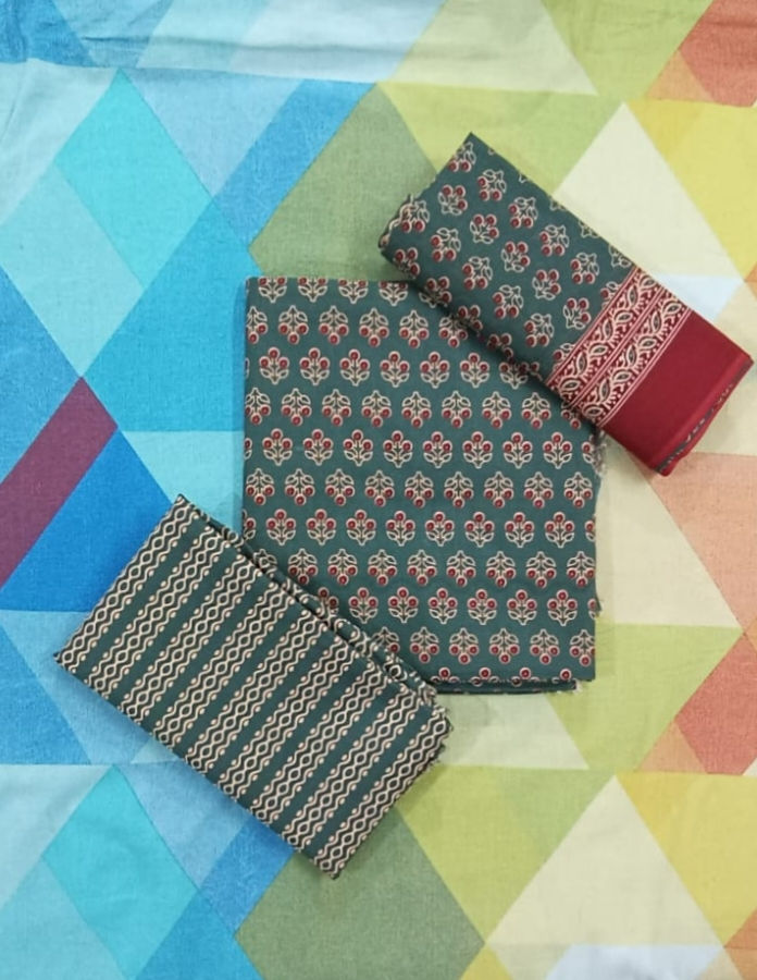 Thumbnail: Dark Green Unstitched Sanganeri Print Suit