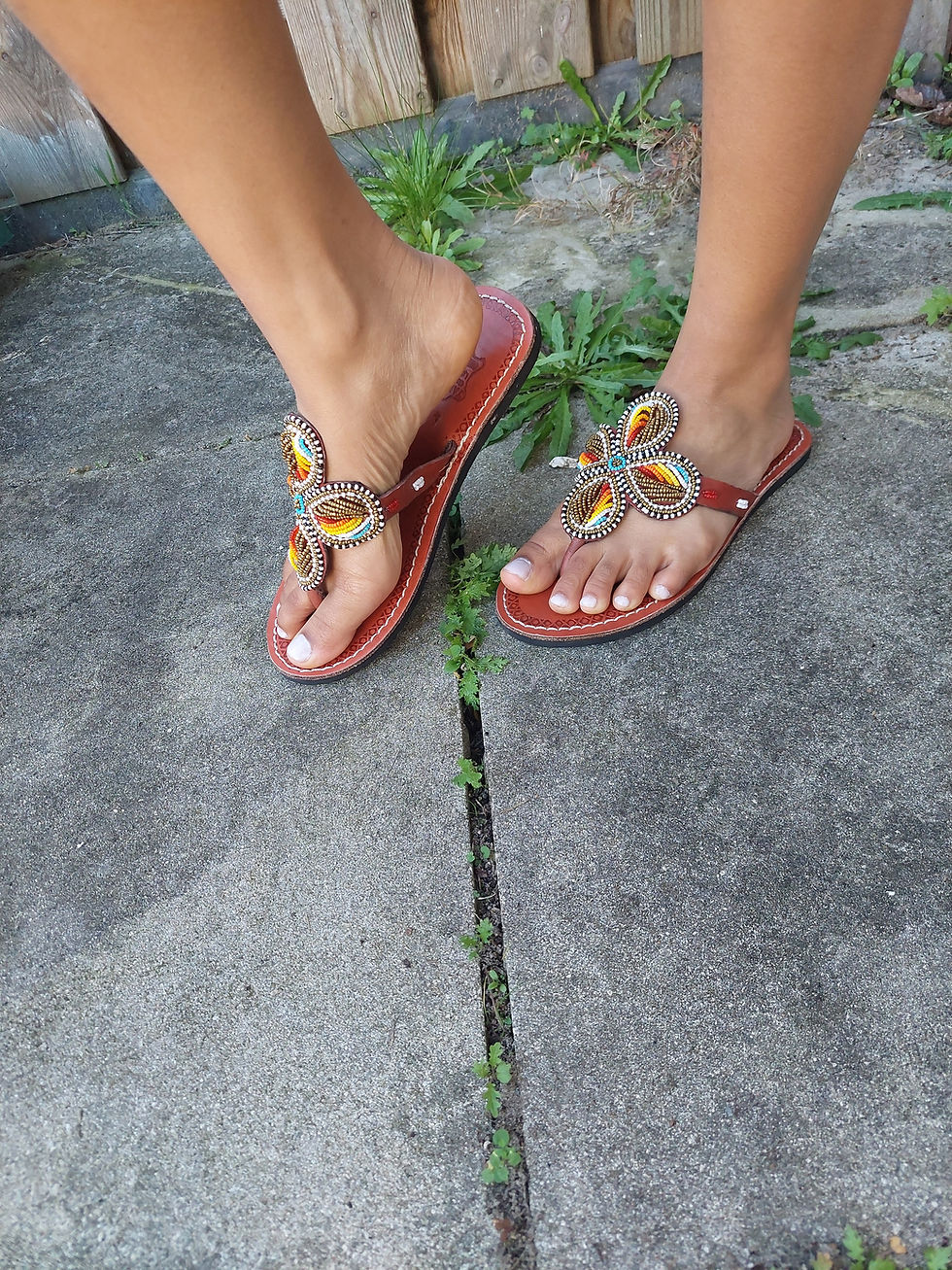Thumbnail: Maasai teenslipper bruin