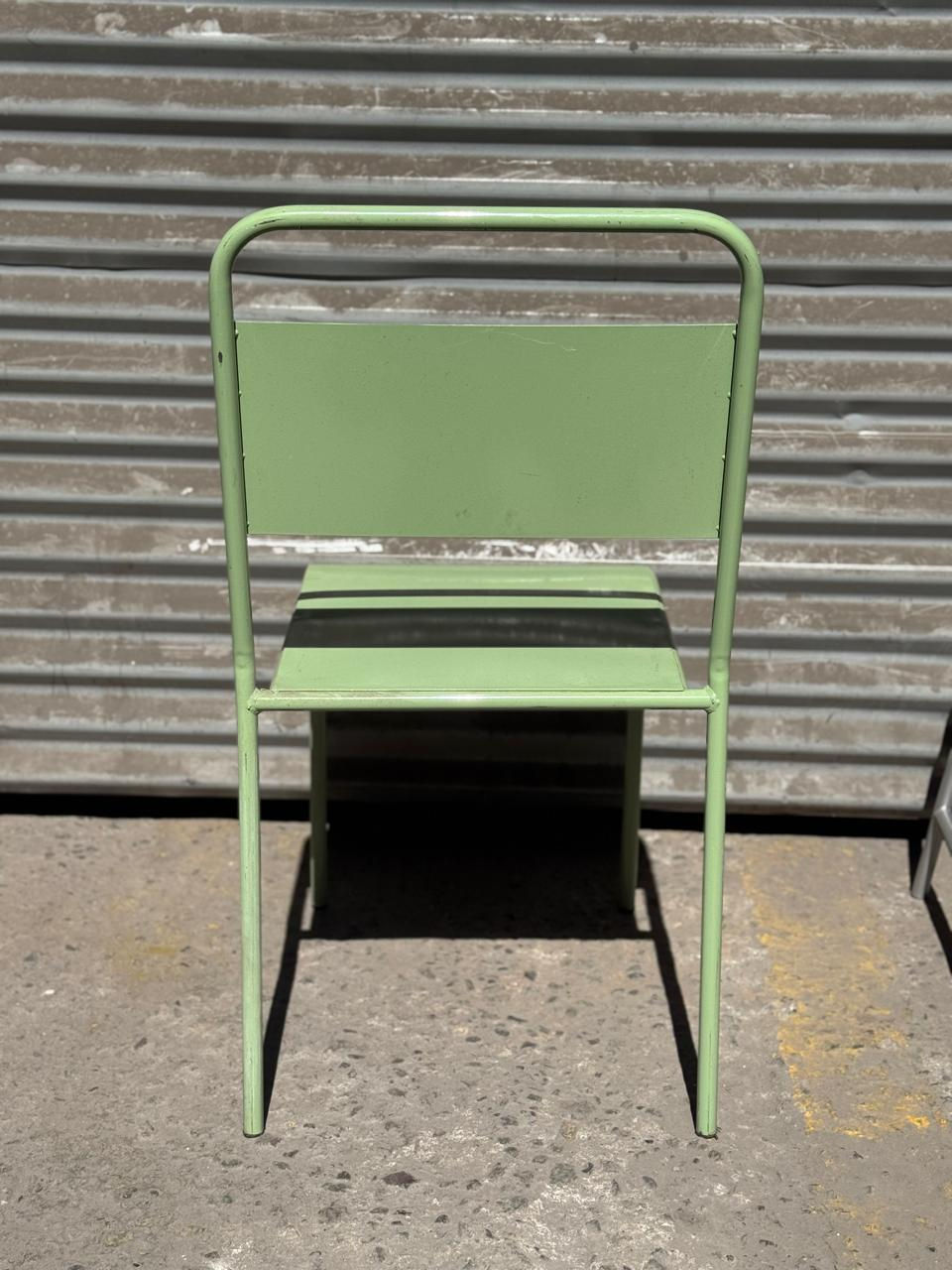 Miniatura: Silla Enriqueta