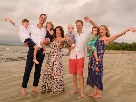 Fun Family & Friend Photoshoot in Costa Rica