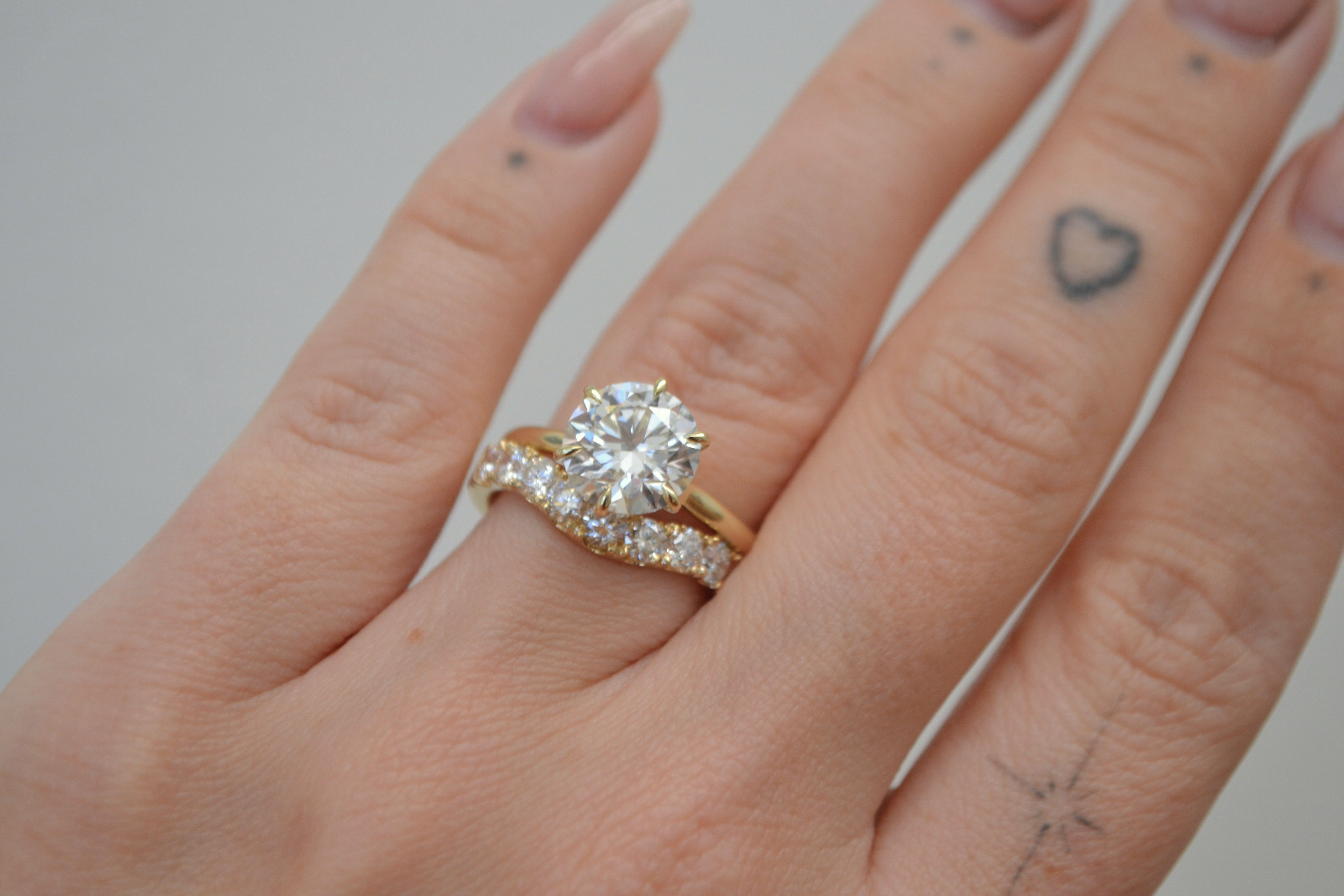 Phoebe - 2.94ct with hidden halo