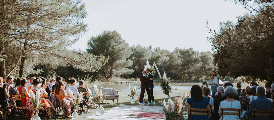 Comment bien organiser sa cérémonie laïque ?