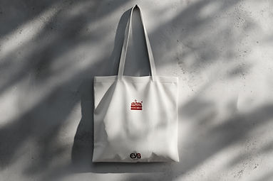 Markaya özel tasarlanmış yiyecek paketleri ve taşıma çantalarının profesyonel sunumu