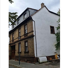 Mehrfamilienhaus