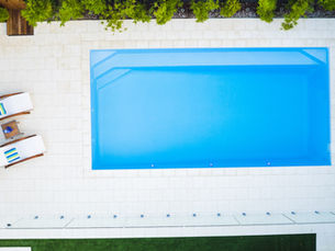 Why More Homeowners Are Choosing Fiberglass Pools in 2025