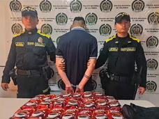 En Ubaque, Policía Nacional capturó a un hombre que hurtó 43 libras de café en un D1