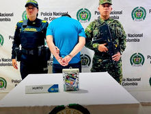 En Cundinamarca, capturan a un sujeto en flagrancia por hurtar láminas del álbum del mundial