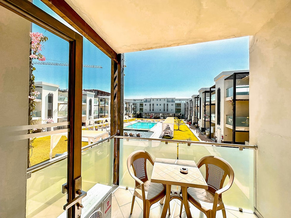 Comfort-Suite-Apartment-Balcony