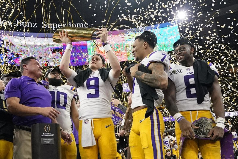 LSU Rolls to National Championship Behind Joe Burrow's Big Night
