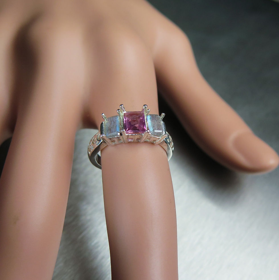 サムネイル： 0.60cts Natural pink sapphire 925 Silver / Gold/ Platinum ring