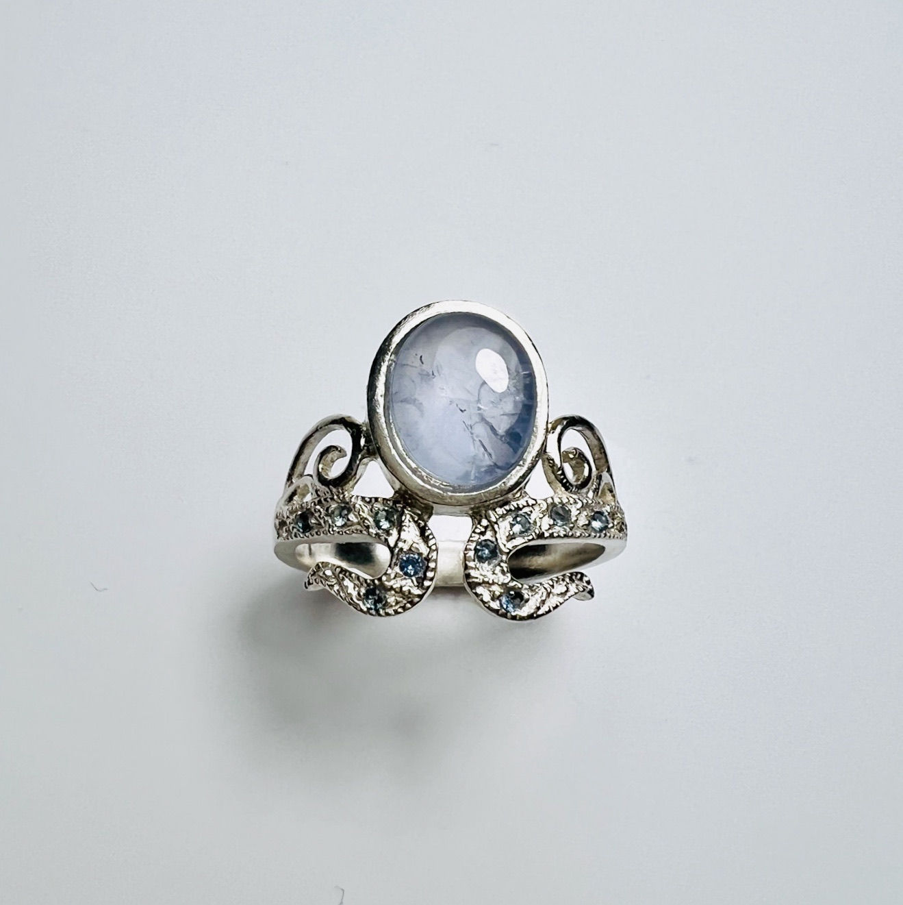 Natural Untreated cornflower blue Sapphire 925 Silver / Gold medusa gorgon ring