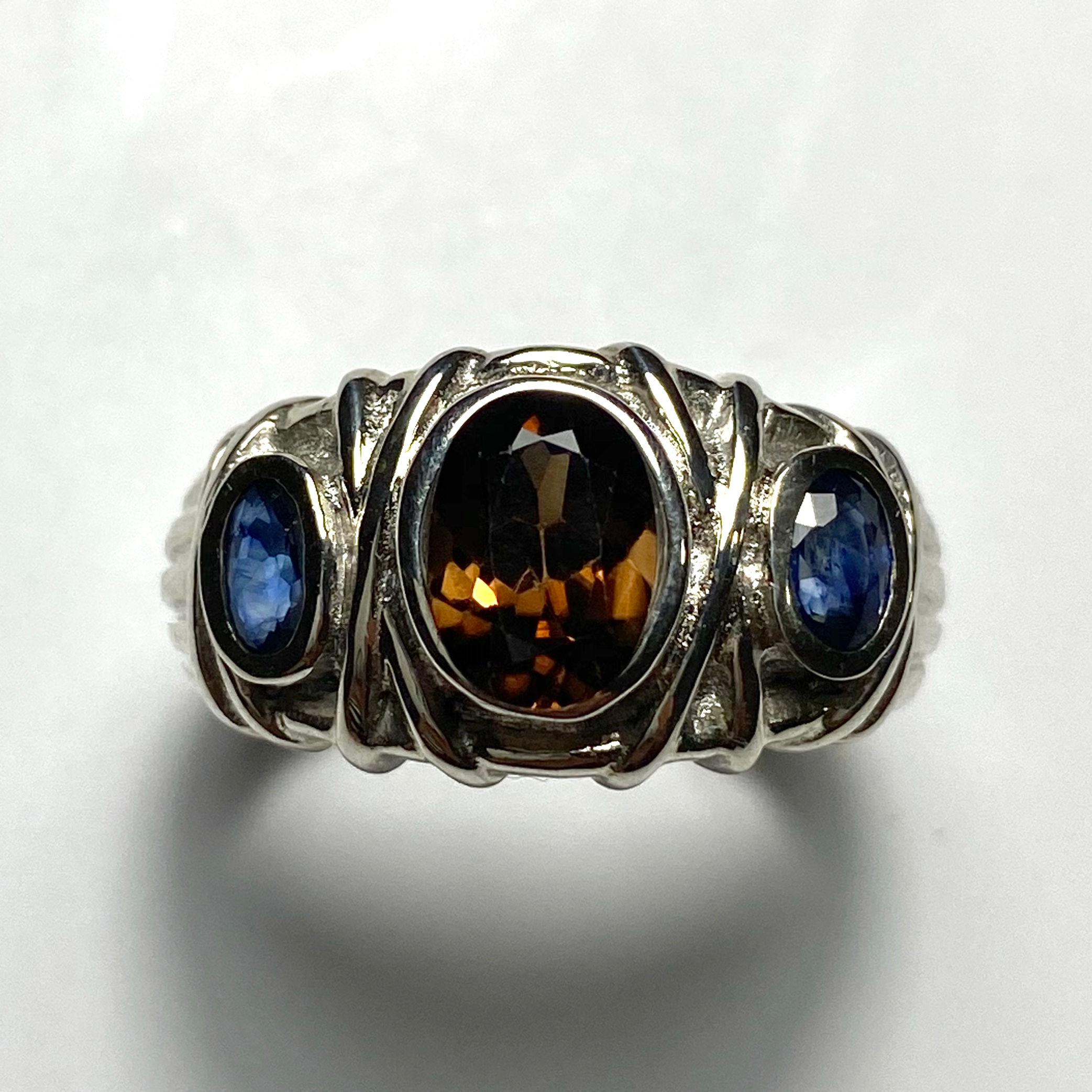 1.75ct Natural red Zircon 925 Silver / Gold/ Platinum ring