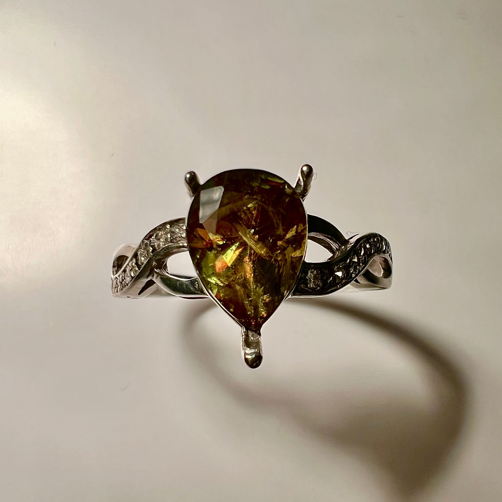 Thumbnail: 2.05ct Natural Titanite Sphene colour change 925 Silver / Gold/ Platinum ring