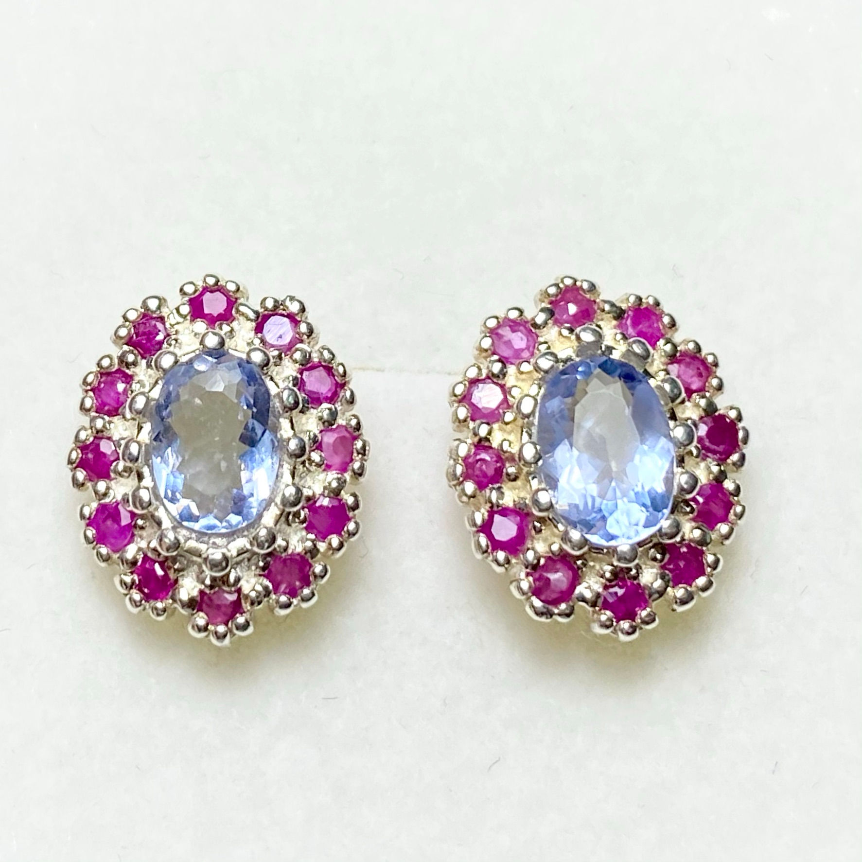 Natural Blue Hackmanite Silver/ Gold/Platinum stud studs earrings