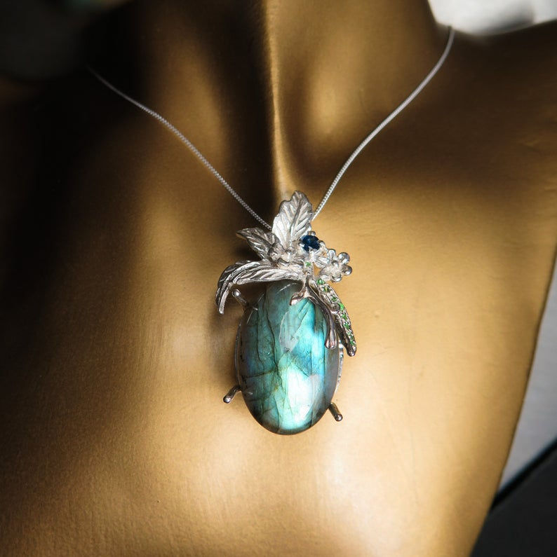 サムネイル： 28.7ct Natural Labradorite Silver / Gold / Platinum pendant on chain