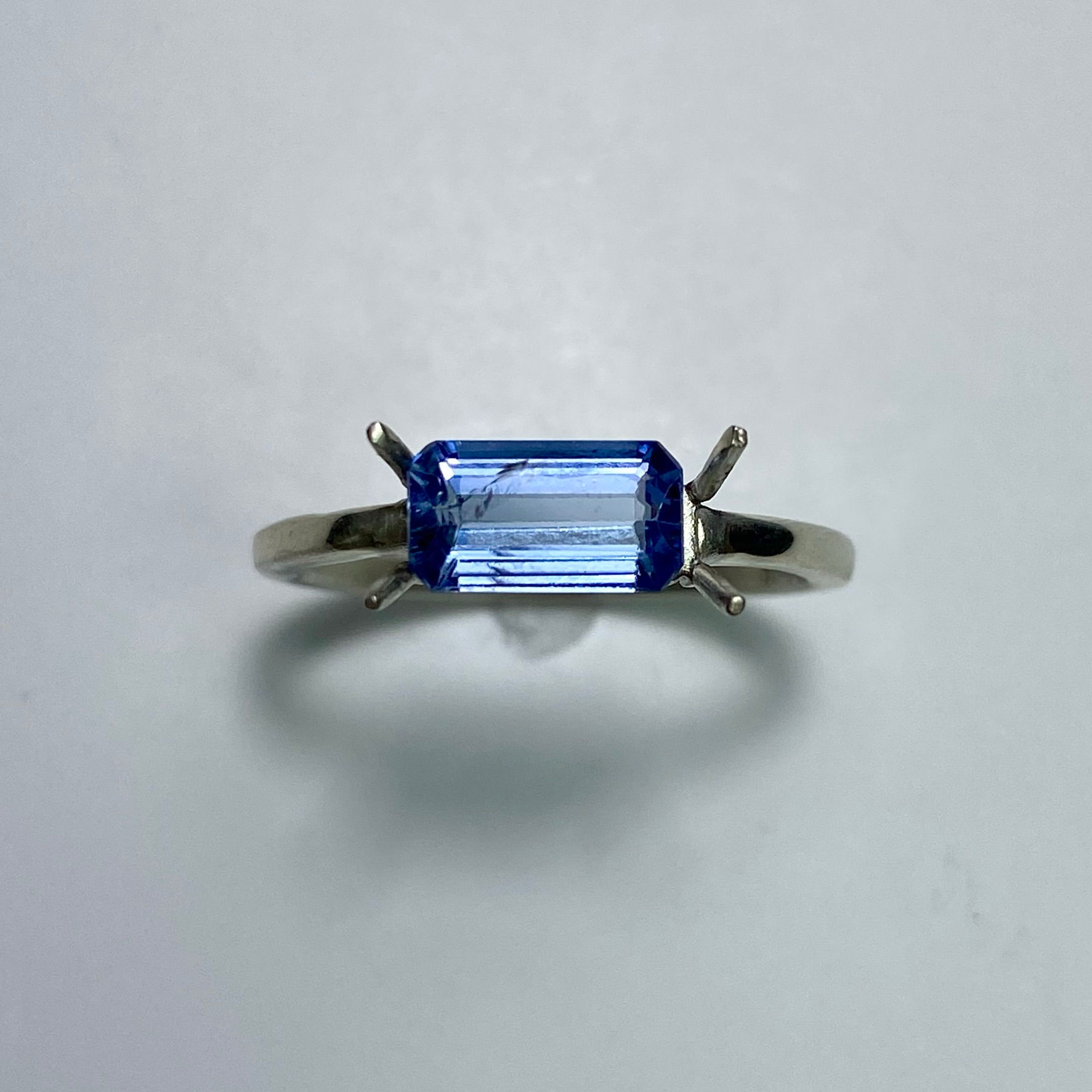 1.1ct Natural Tanzanite 925 Silver / Gold/ Platinum engagement ring