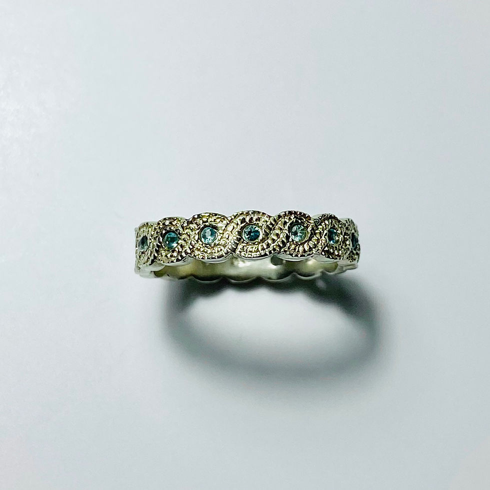 Thumbnail: Natural Alexandrite colour change green purple blue 9ct 4k 18k 375 585 750 Gold wedding band serpantine ring