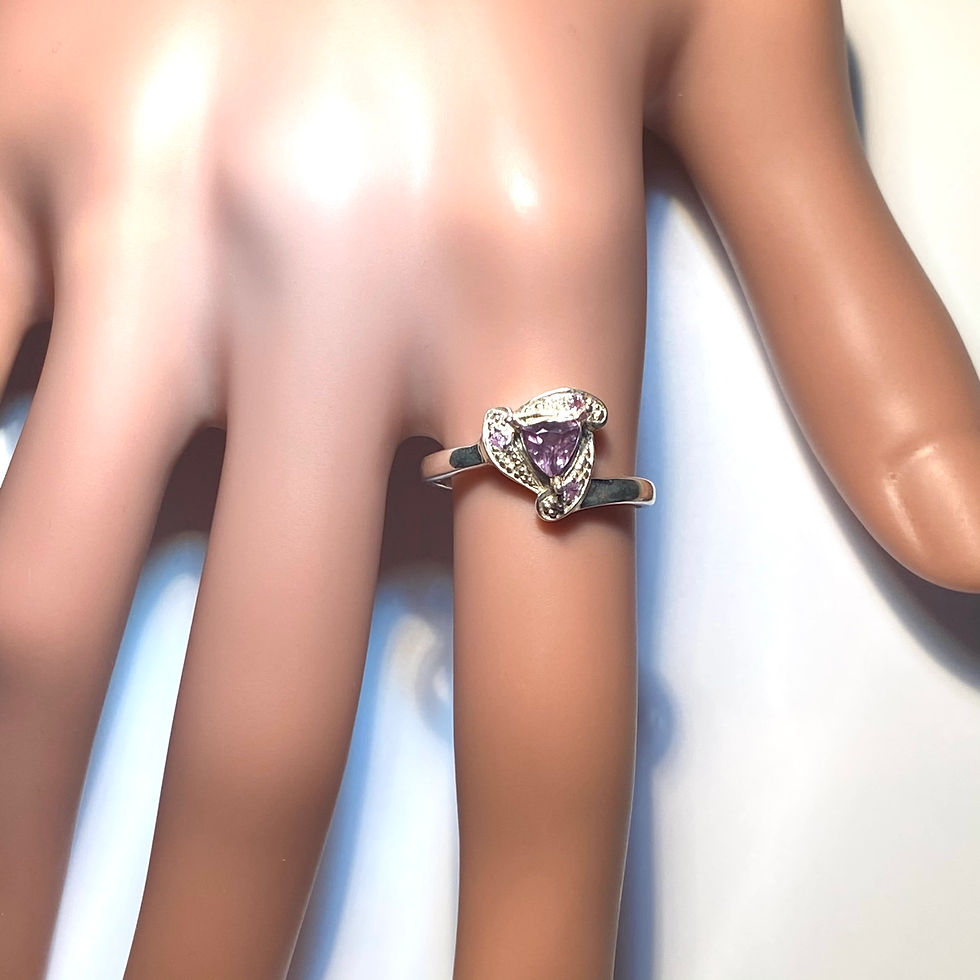 サムネイル： Natural Colour change Bekily Blue Green Garnet 925 Silver / Gold ring