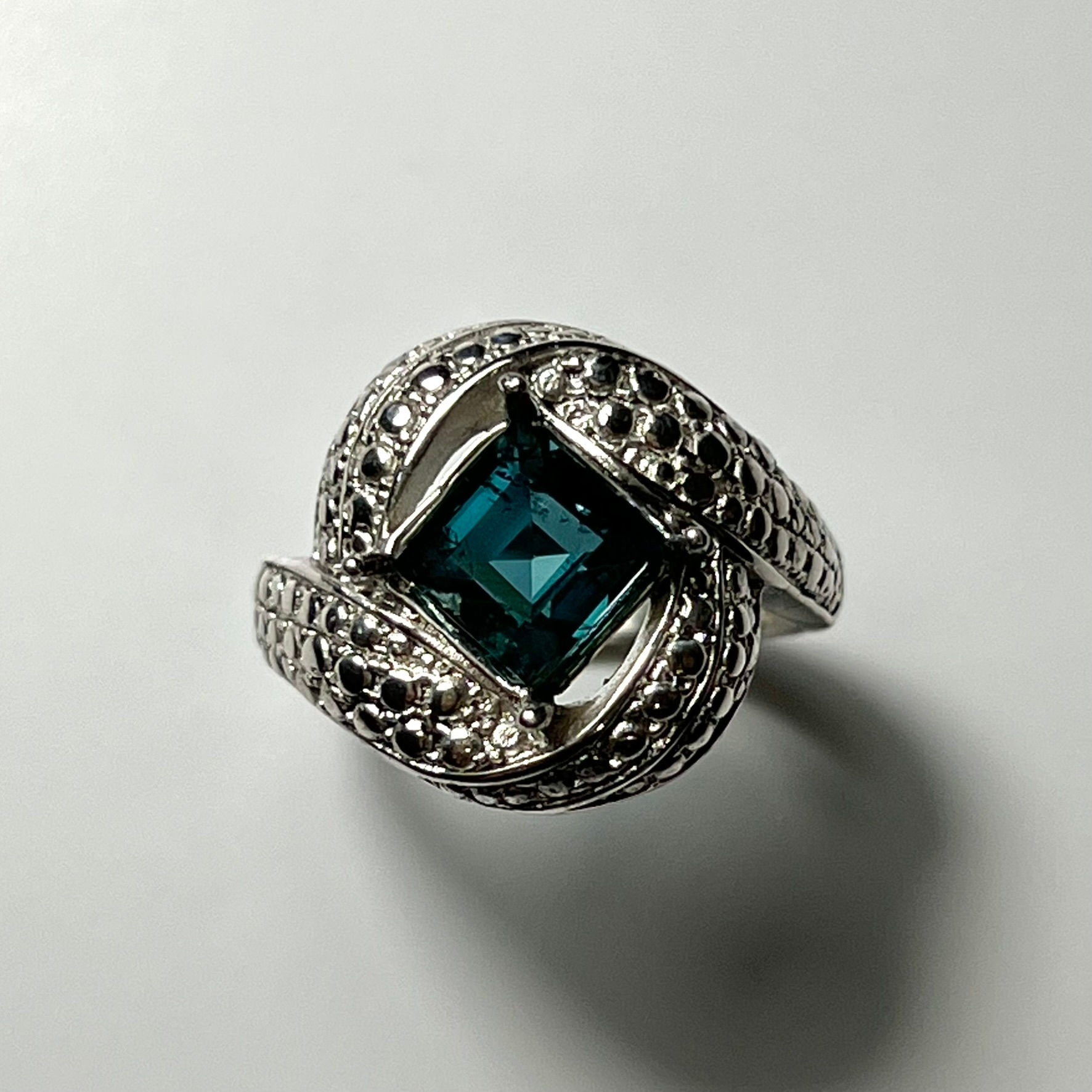 1.6ct Rare Natural Indicolite Tourmaline, Teal Blue, 9ct 14ct 18ct 14k 18k 375 585 750 950 Gold Platinum ray leather ring