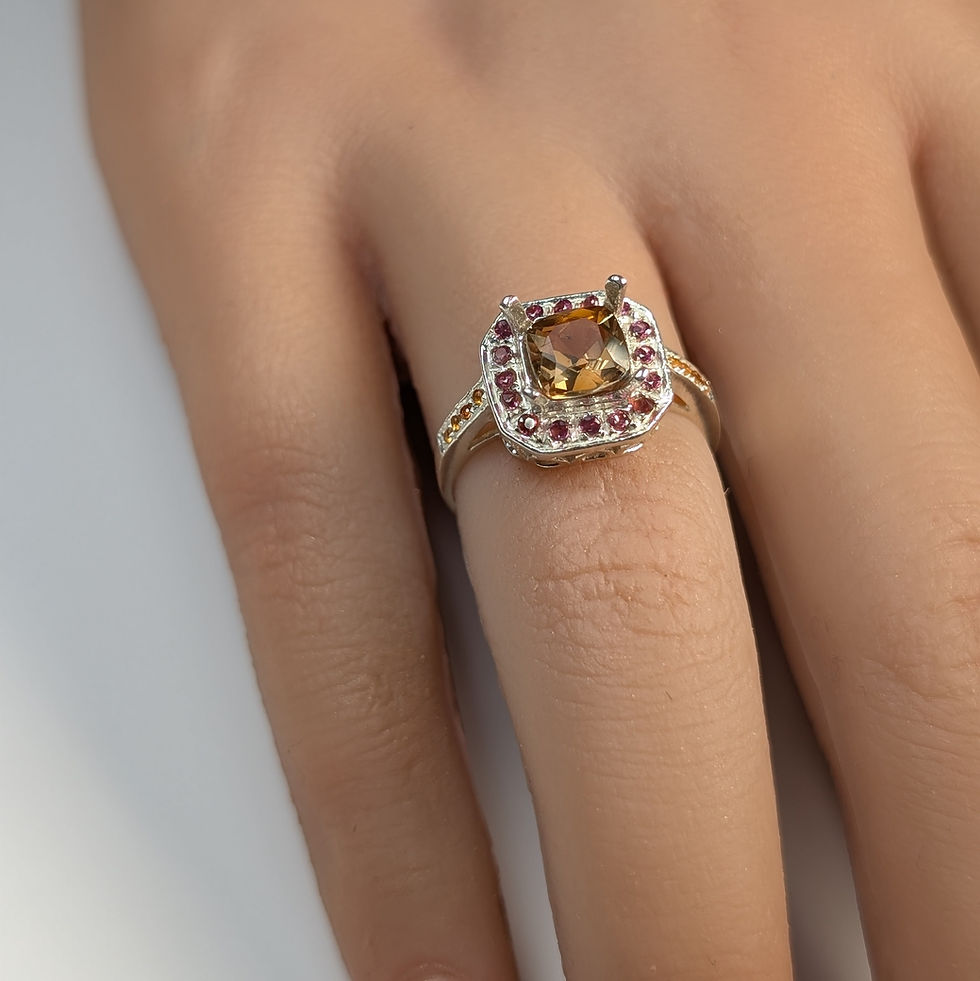 Miniature : 1.1ct Natural bi-colour Andalusite 925 Silver / Gold/ Platinum ring