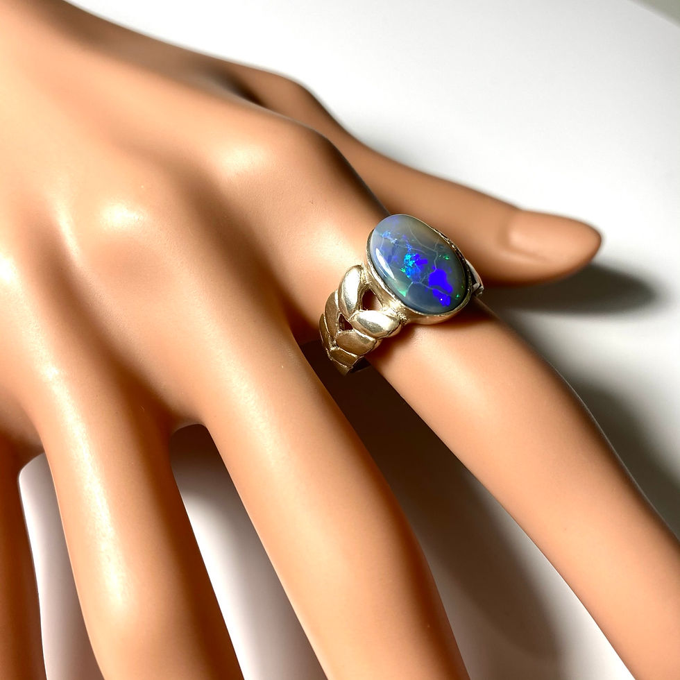 Миниатюра: 2.7cts Natural Australian Black Opal Silver / Gold / Platinum ring