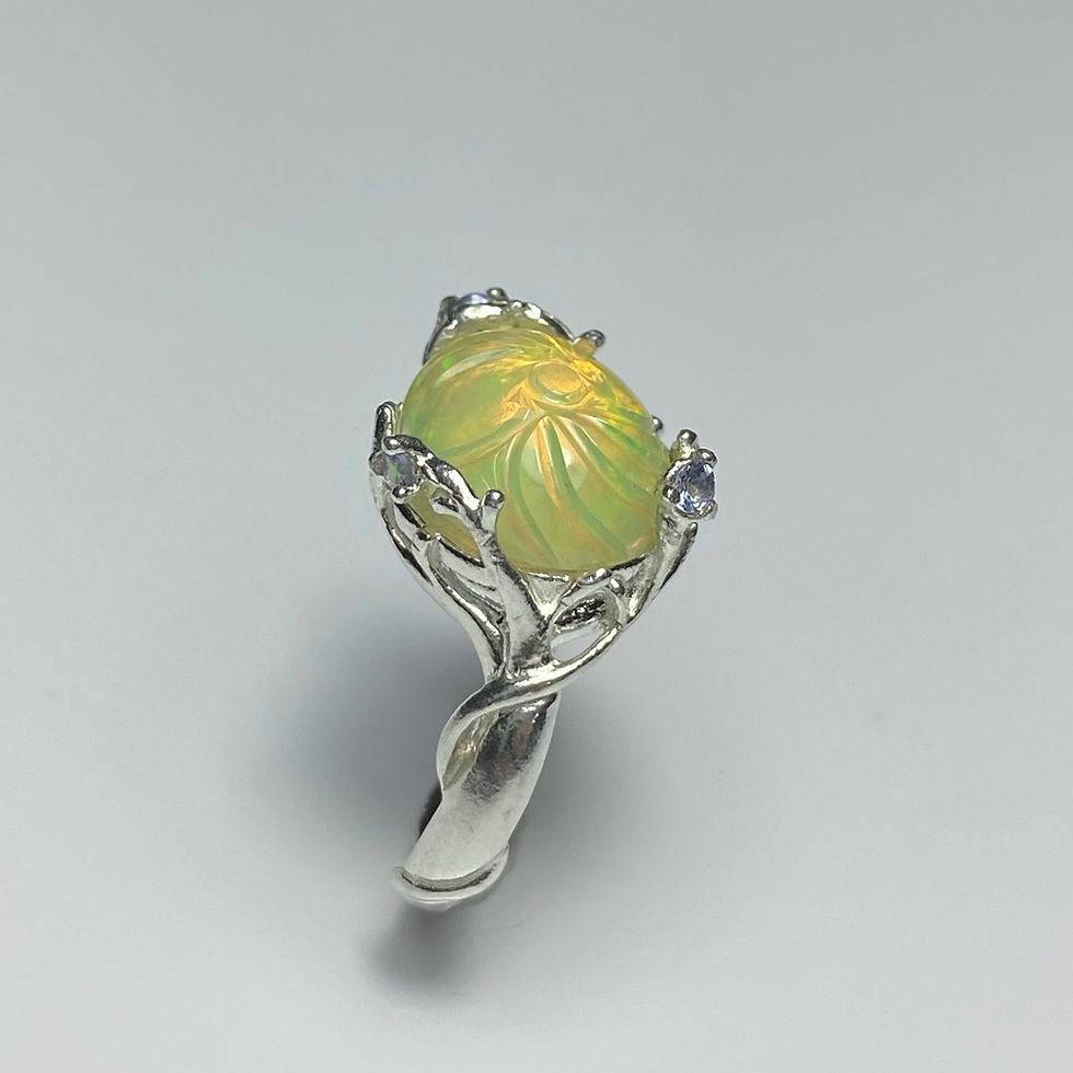 Miniature : 3.25ct Natural Carved multi-colour Welo Opal Silver / Gold /Platinum ring