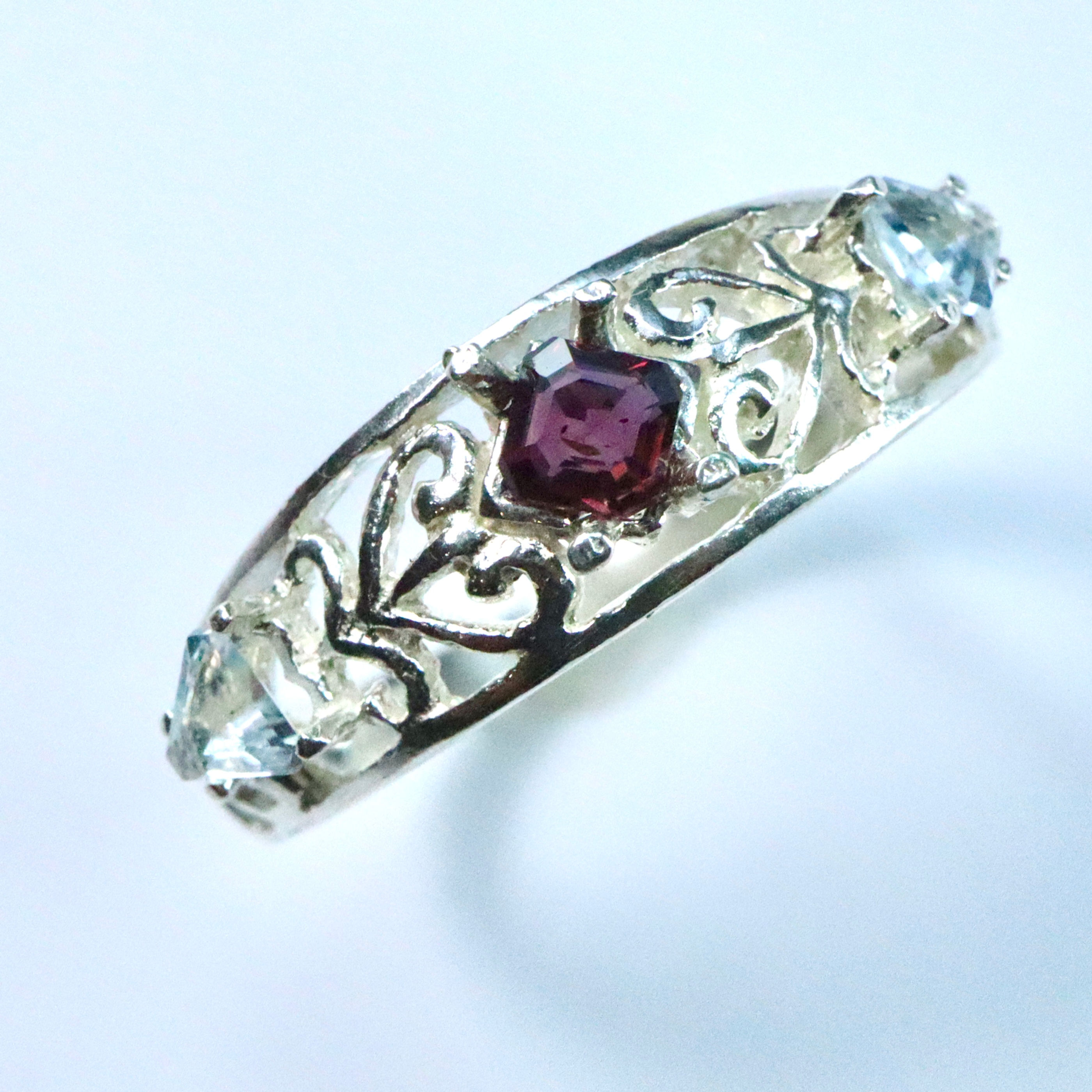 0.2ct Natural untreated Ruby 925 Silver / Gold/ Platinum ring