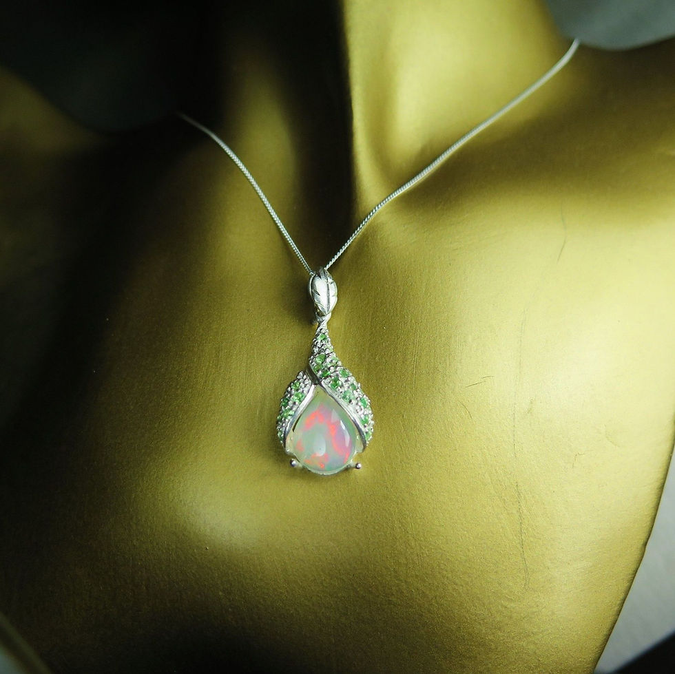 Miniature : 3ct Natural Welo Opal rainbow Silver / Gold / Platinum pendant on chain