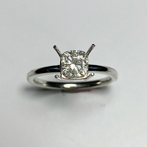 0.7ct Moissanite Lab Diamond 925 Silver / Gold/ Platinum solitaire ring