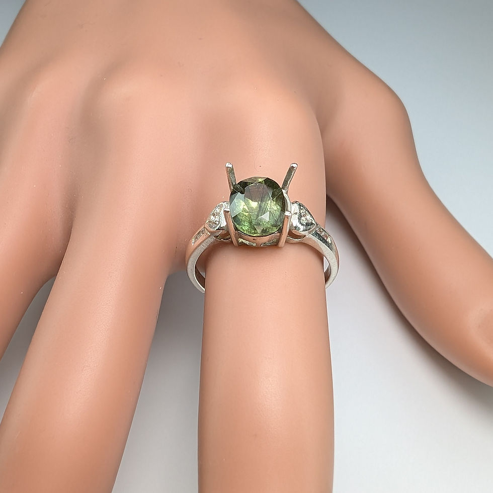 縮圖：1.85ct Natural Rutile Peridot with Ludwigite 925 Silver / Gold/ Platinum