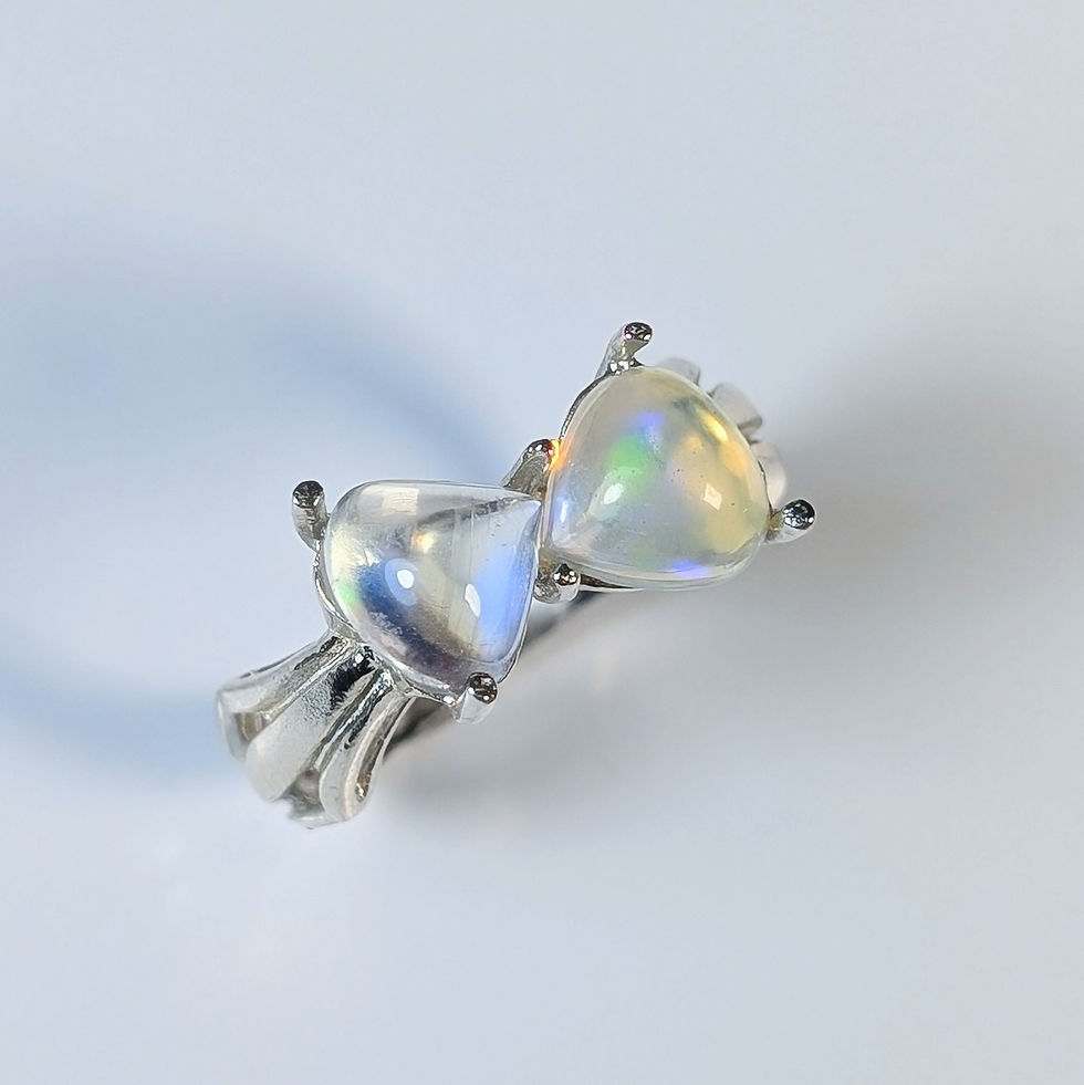 Natural Welo Opal and moonstone Silver / Gold infinity ring