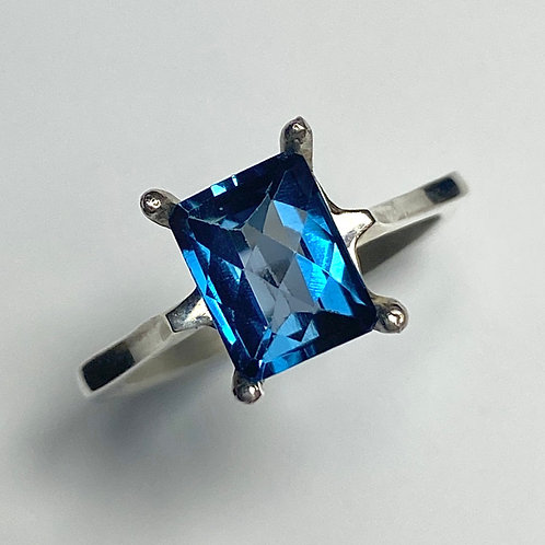 2.1ct Natural London Blue Topaz 925 Silver / Gold/ Platinum solitaire ri