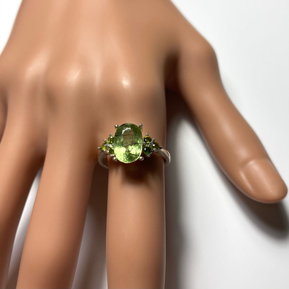縮圖：3ct Natural Peridot with Ludwigite inclusions 925 Silver / Gold/ Platinum ring