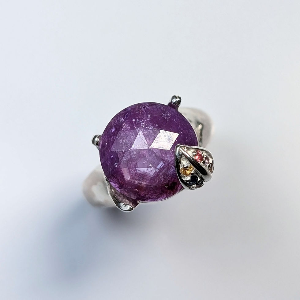 Thumbnail: 6.55ct Natural Star Ruby Silky hexagonal Silver/ Gold / Platinum ring