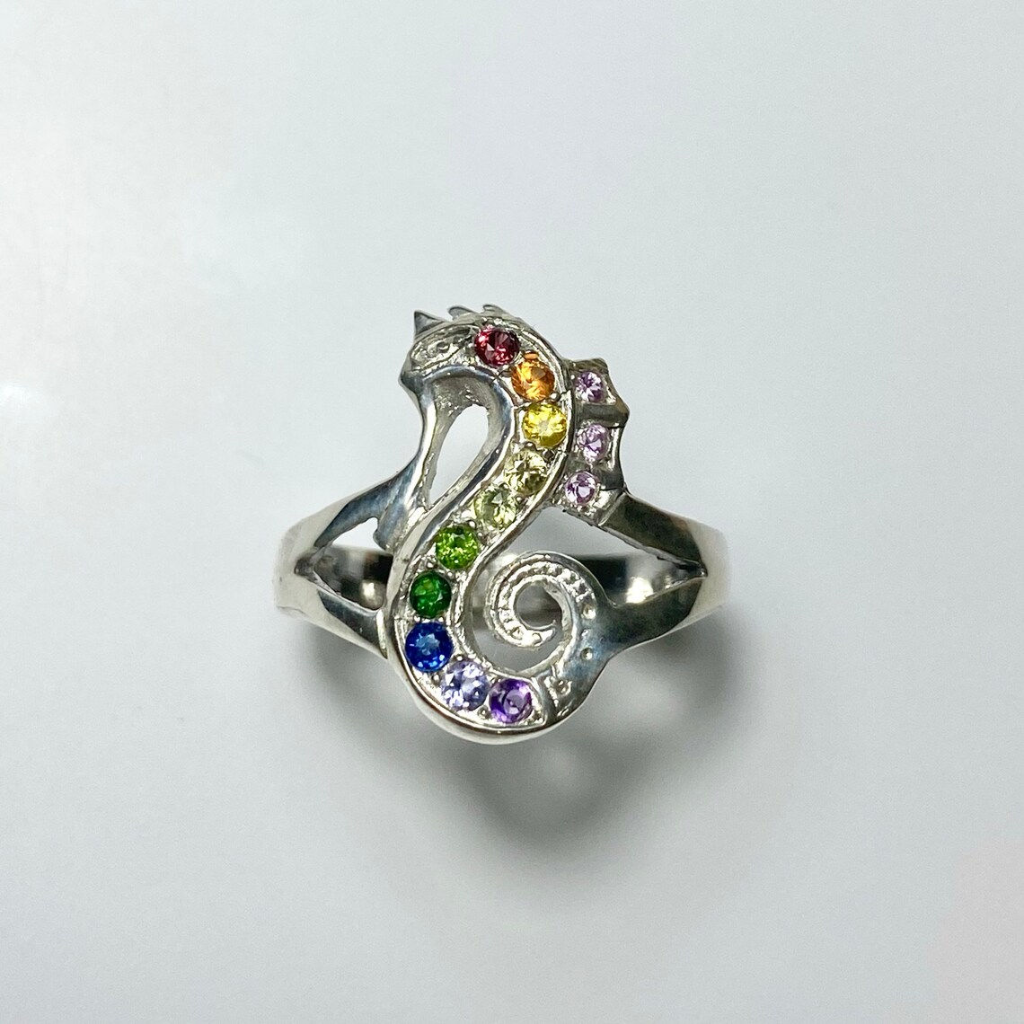 Natural multicolour sapphires 925 Silver / Gold/ Platinum seahorse unisex ring