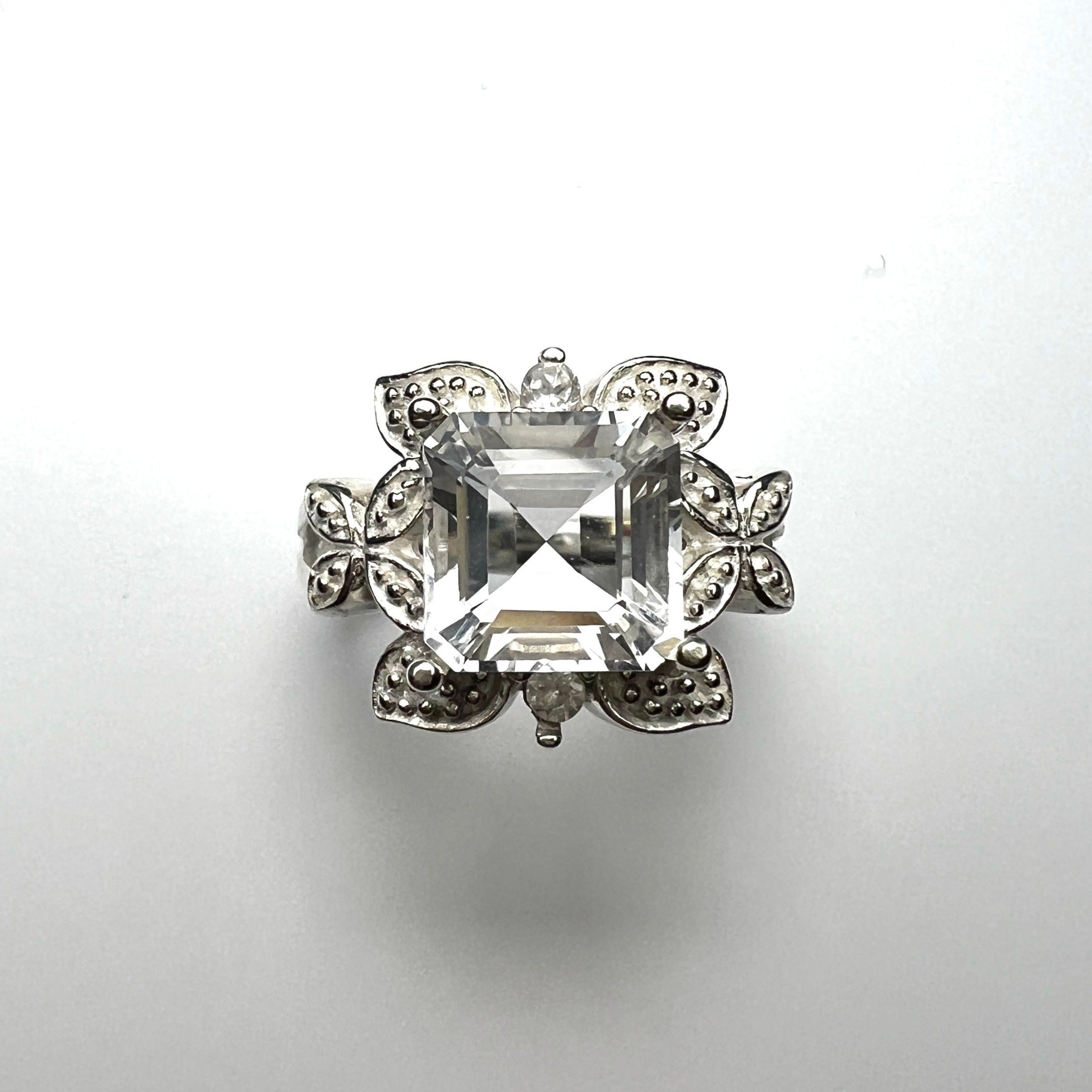 2.55ct RARE Natural Petalite 925 Silver / Gold/ engagement ring