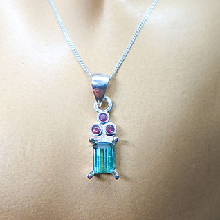 0.85ct Natural paraiba blue Tourmaline Silver / Gold / Platinum pendant