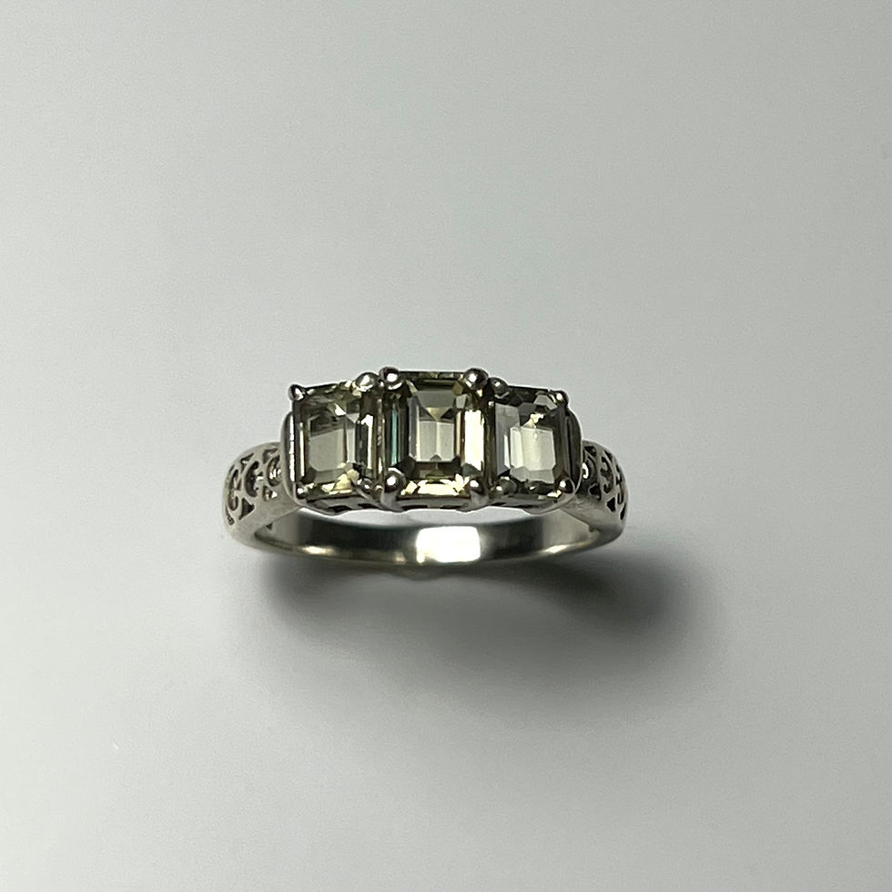 Миниатюра: Natural colour change diaspore 9ct 14k 18k 22k 375 585 750 Gold Platinum three stones ring