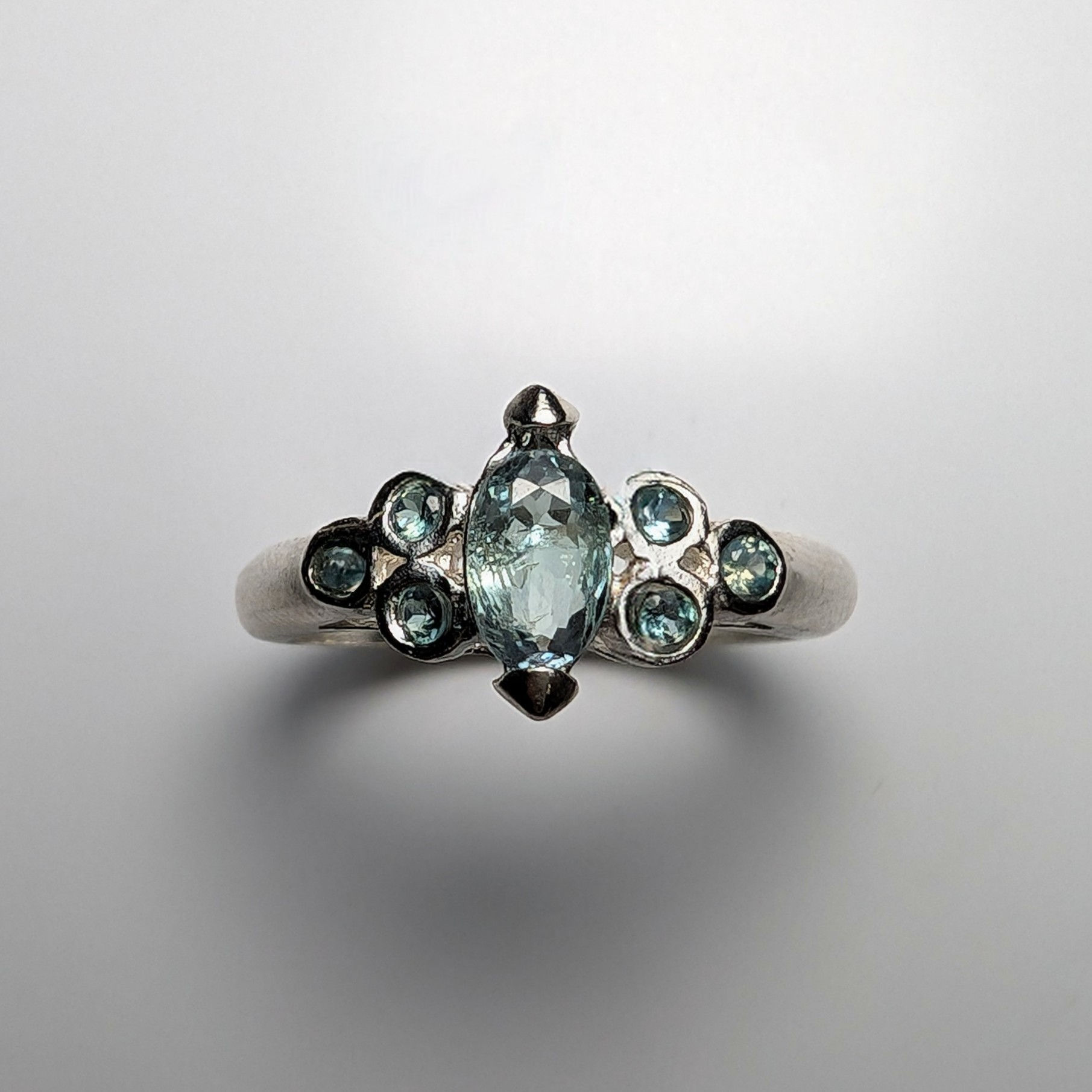 0.78ct Natural rare Alexandrite colour change 925 Silver/ Gold ring