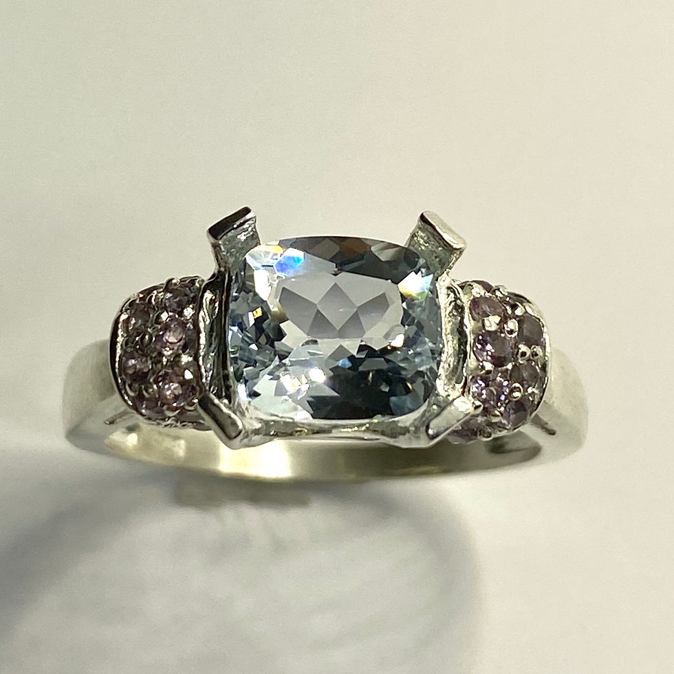 1.7cts Natural aqua blue Aquamarine Silver/ Gold /Platinum engagement ring