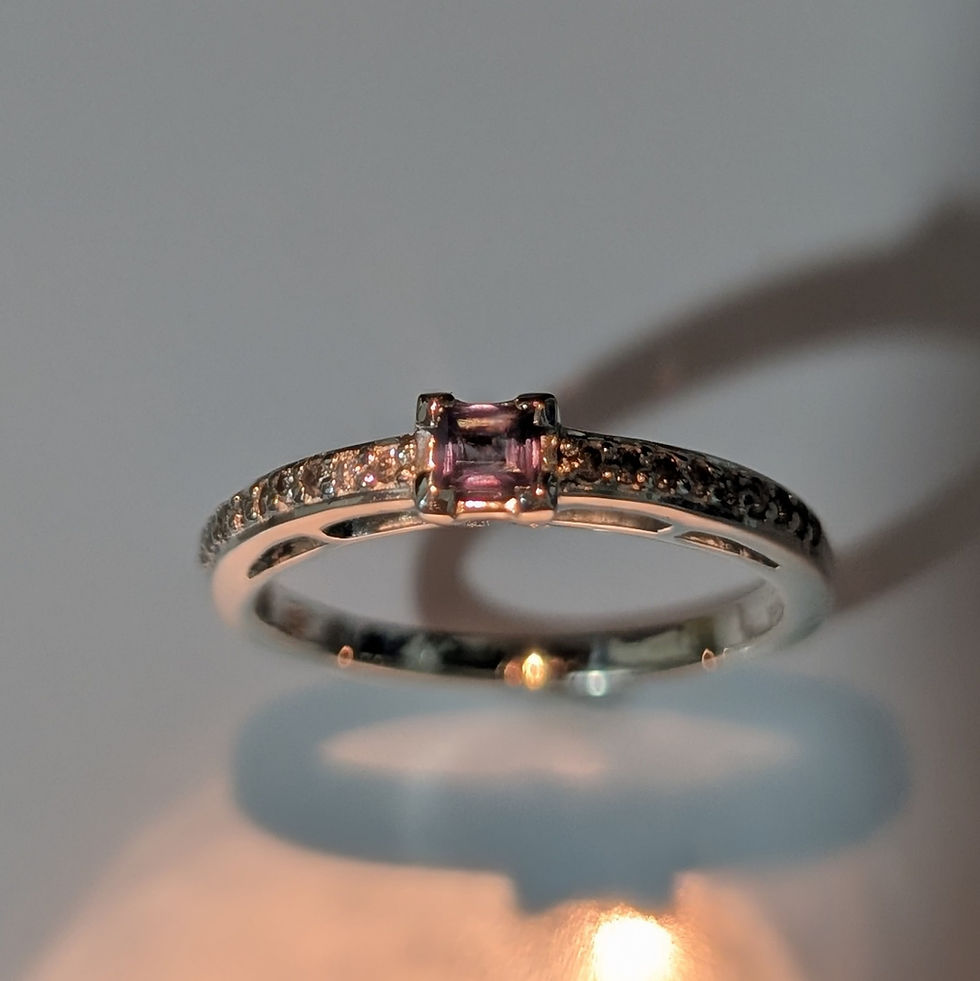 Miniatura: Natural Alexandrite colour change and Diamonds 925 Silver / Gold ring