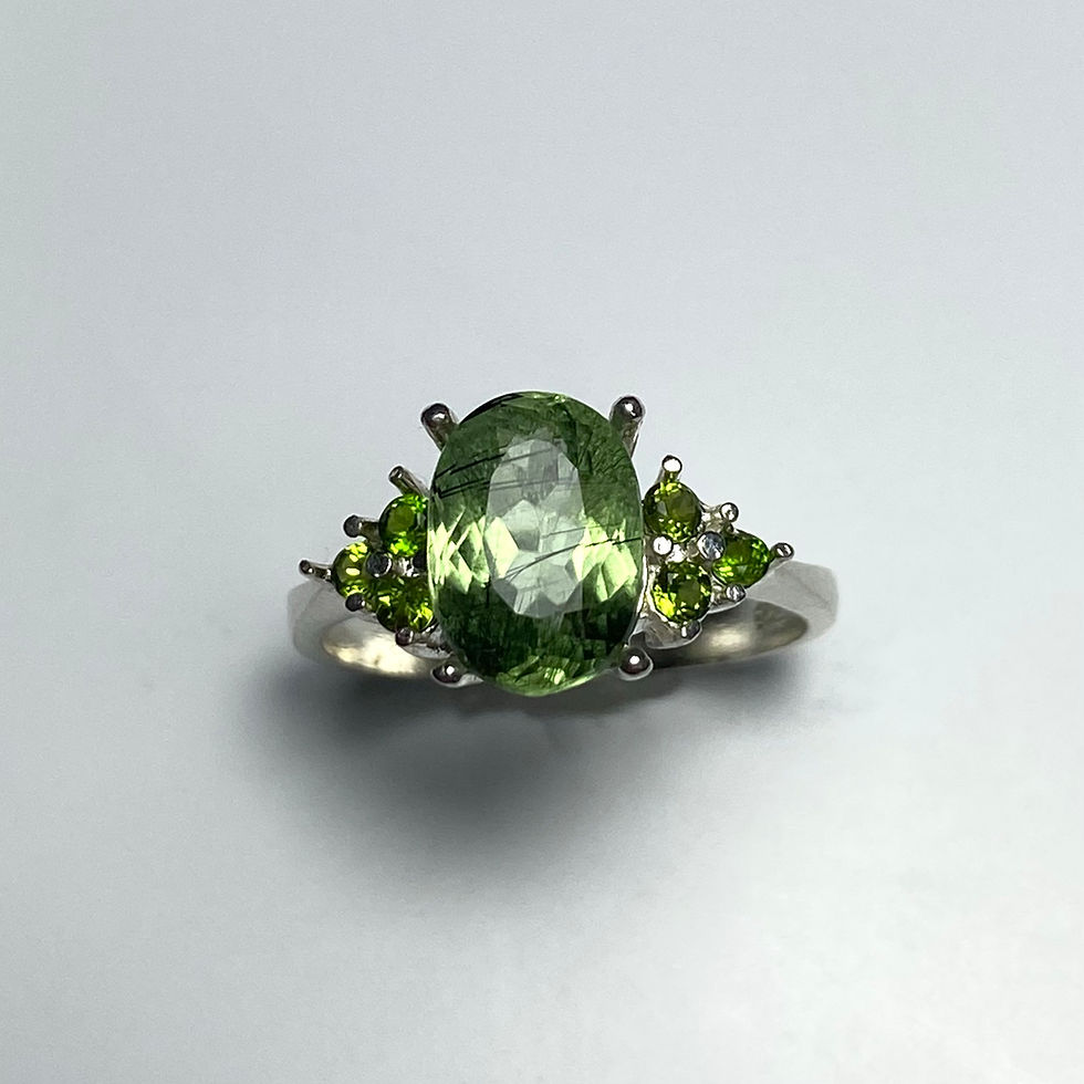 縮圖：3ct Natural Peridot with Ludwigite inclusions 925 Silver / Gold/ Platinum ring