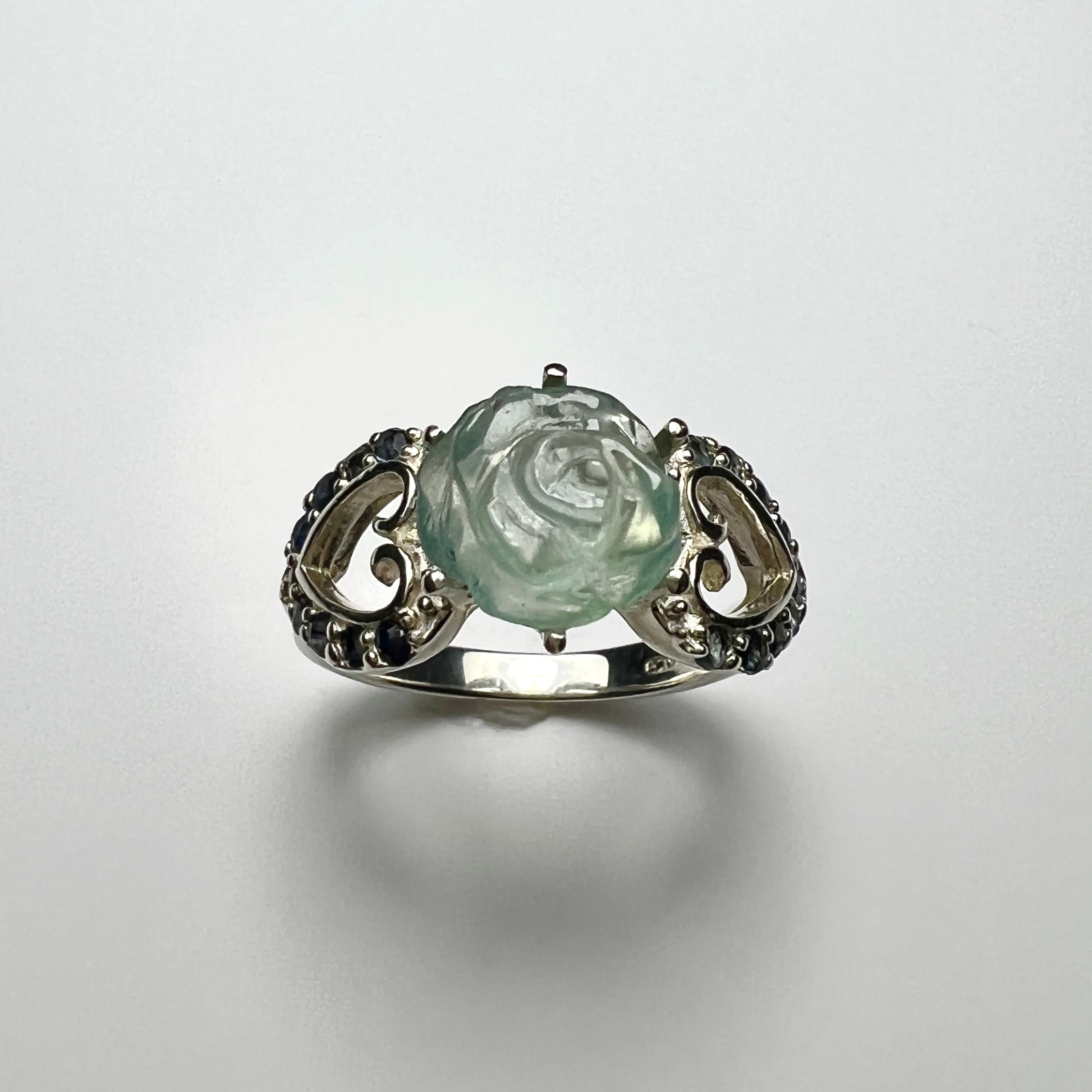 1.65ct Natural Green emerald 925 Silver / Gold/ Platinum rose carved ring