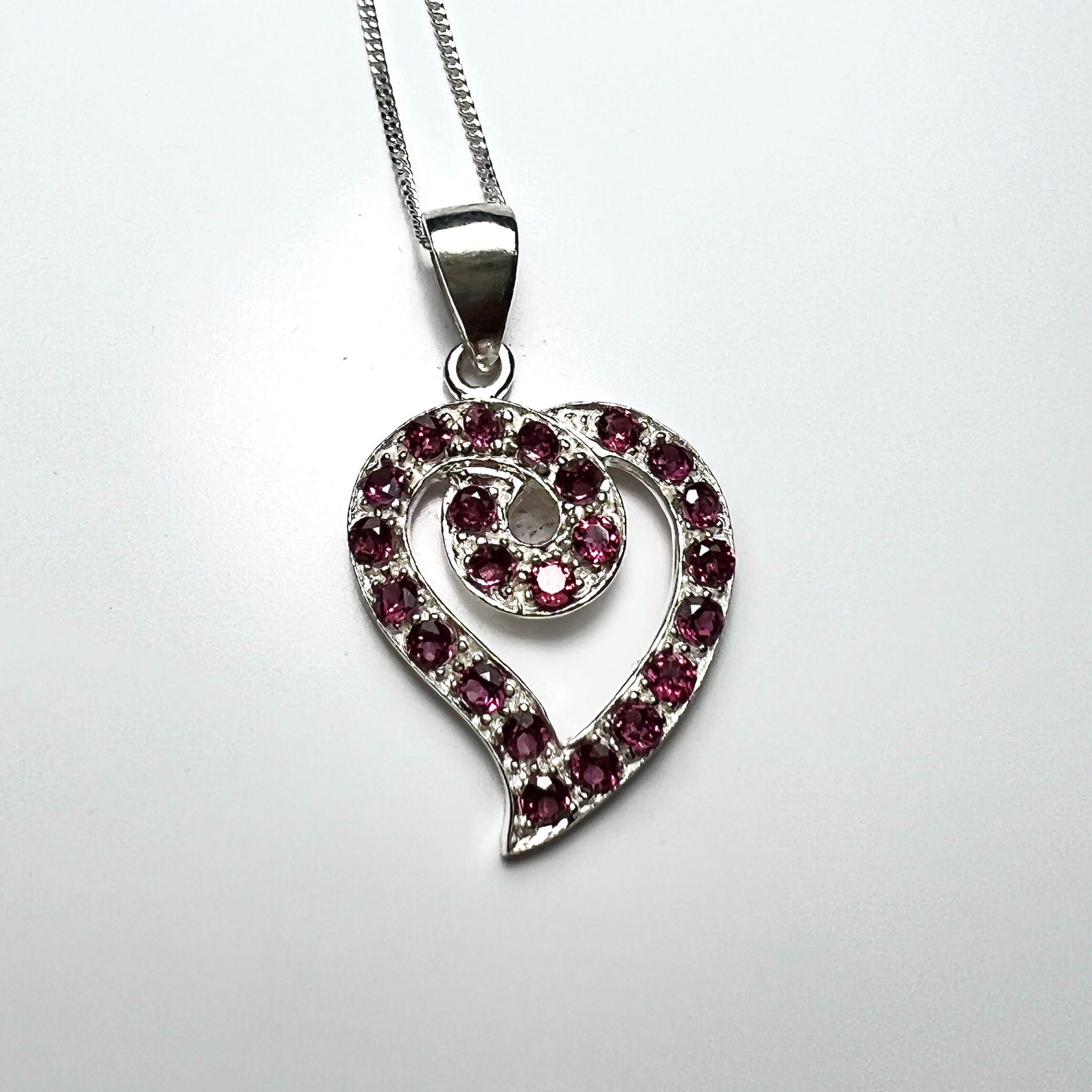 Natural Rhodolite Garnet Silver / Gold / Platinum valentine's day heart pendant