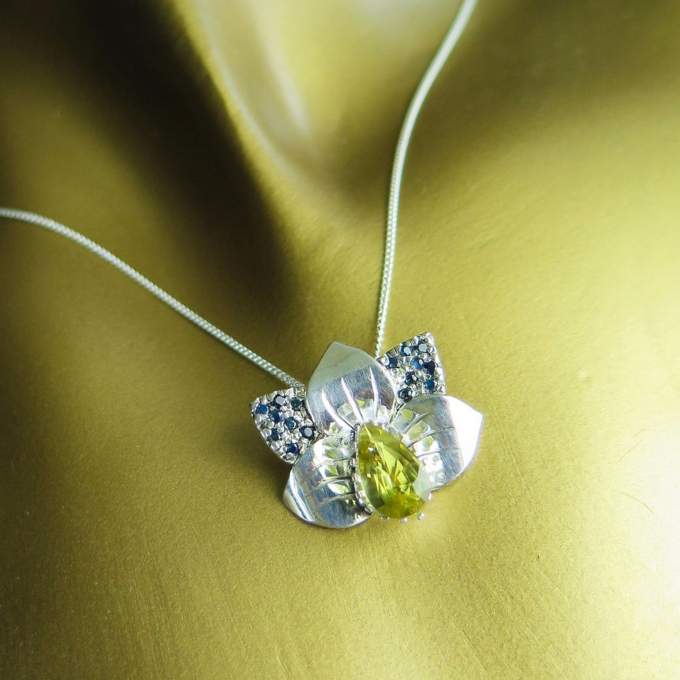 Miniatura: 1.10ct Natural yellow chrysoberyl 925 Silver / Gold / Platinum orchid pendant