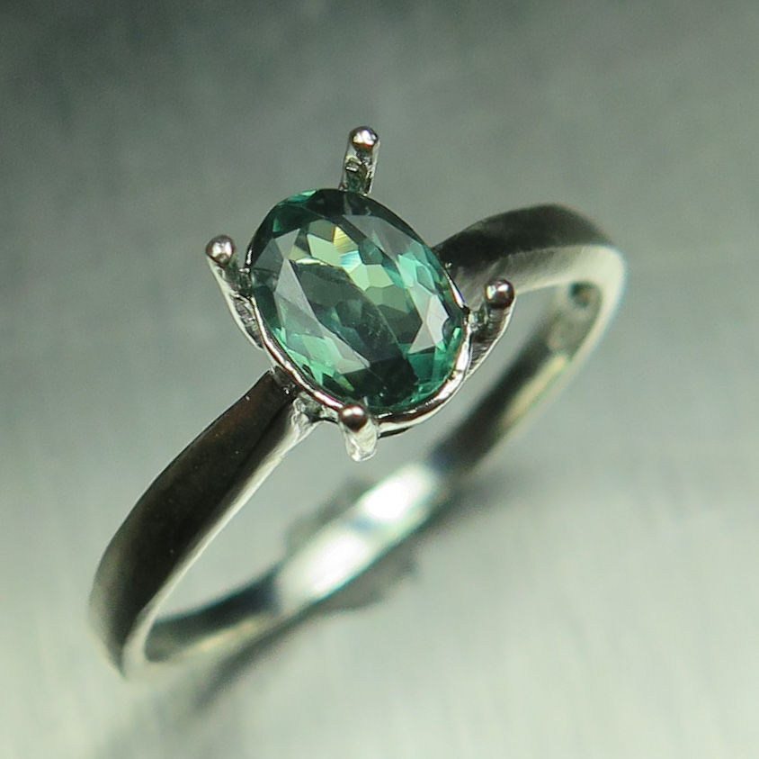 Thumbnail: 0.70ct Natural Alexandrite Colour Change 925 Silver / Gold/ Platinum ring