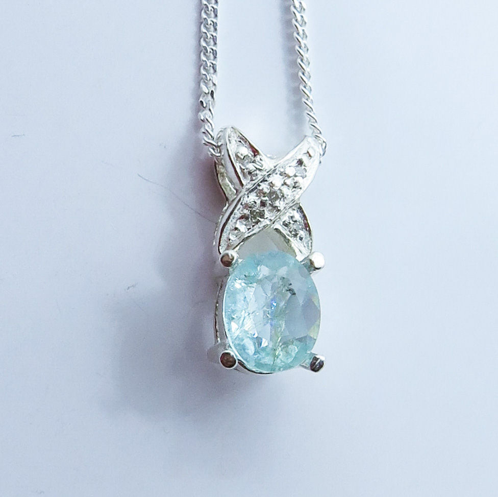 Miniature : Natural paraiba blue Tourmaline Silver / Gold / Platinum pendant on chain
